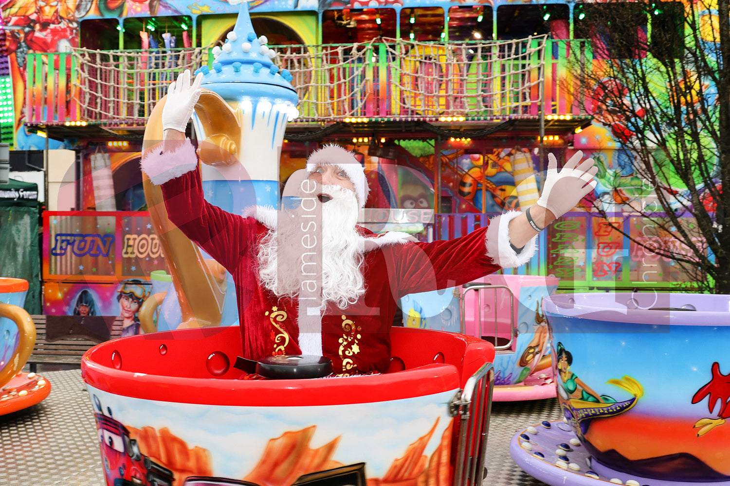 DENTON LIGHT SWITCH ON (20).JPG