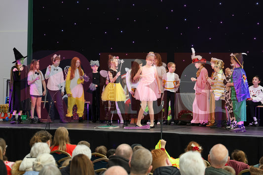 STALYBRIDGE CIVIC HALL SCHOOL PANTOMIME (86).JPG