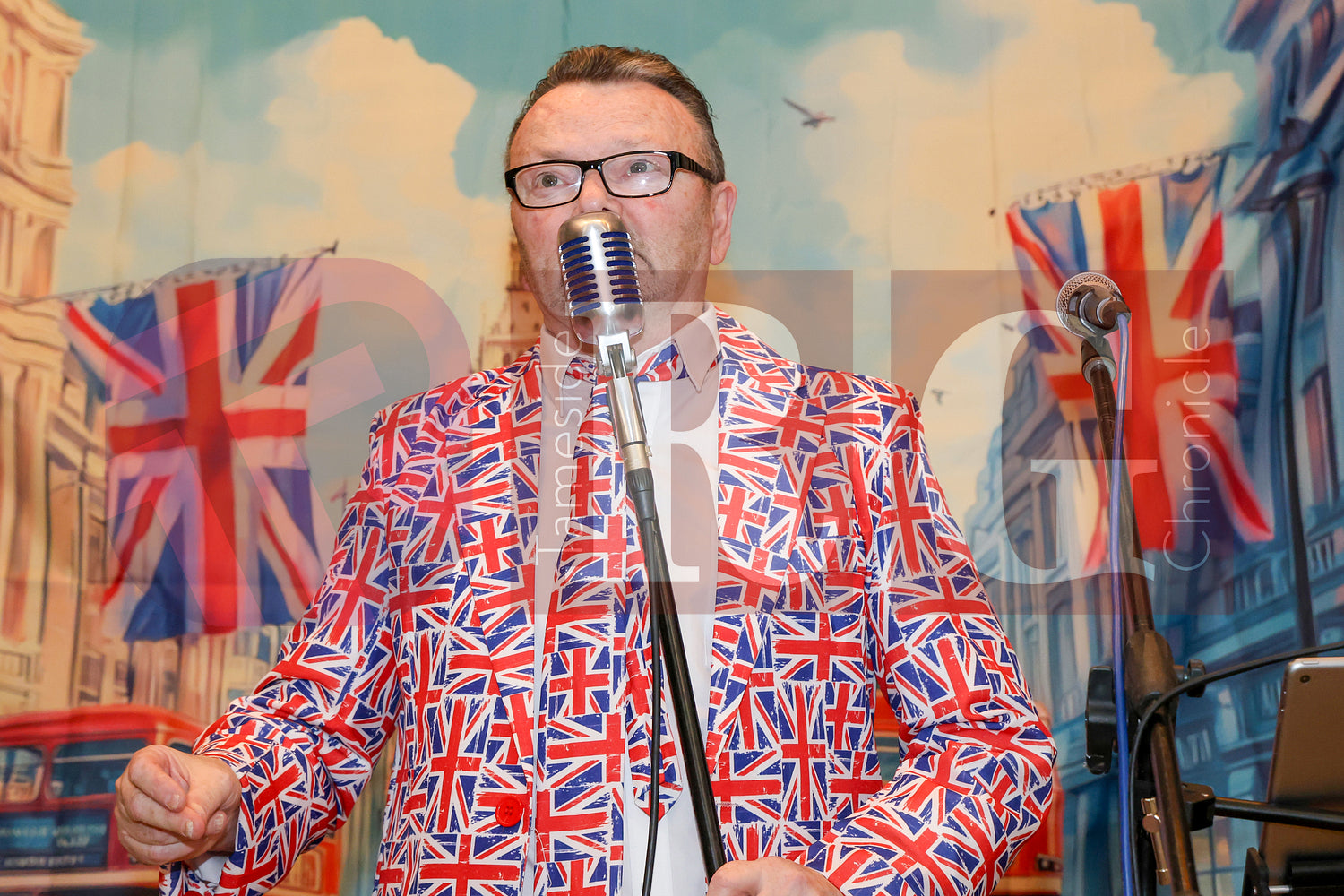 DENTON FESTIVAL HALL ST.GEORGE'S DAY (91).JPG