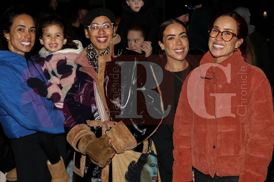 LANTERN PARADE STALYBRIDGE (54).JPG