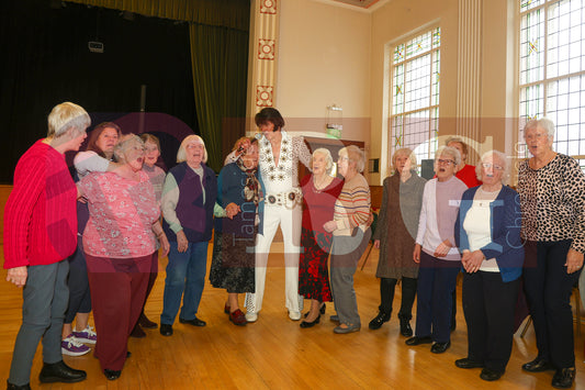 95TH BIRTHDAY DUKINFIELD TOWN HALL ELVIS  (72).JPG