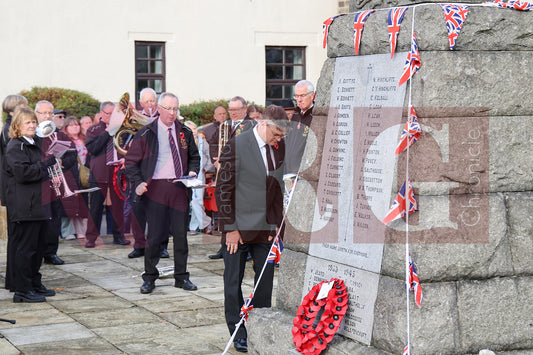 TINTWISTLE WAR MEMORIAL 2025 (46).JPG