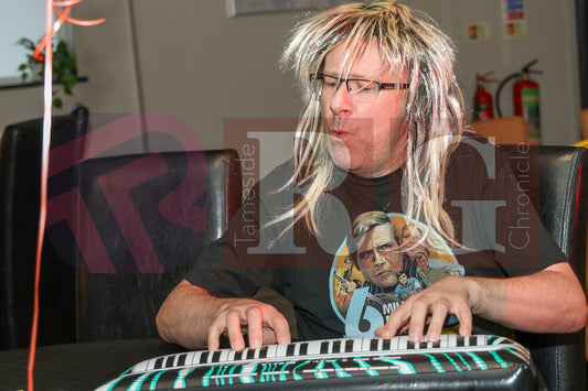 80s PARTY NIGHT ALZHEIMER'S SOCIETY (15).JPG