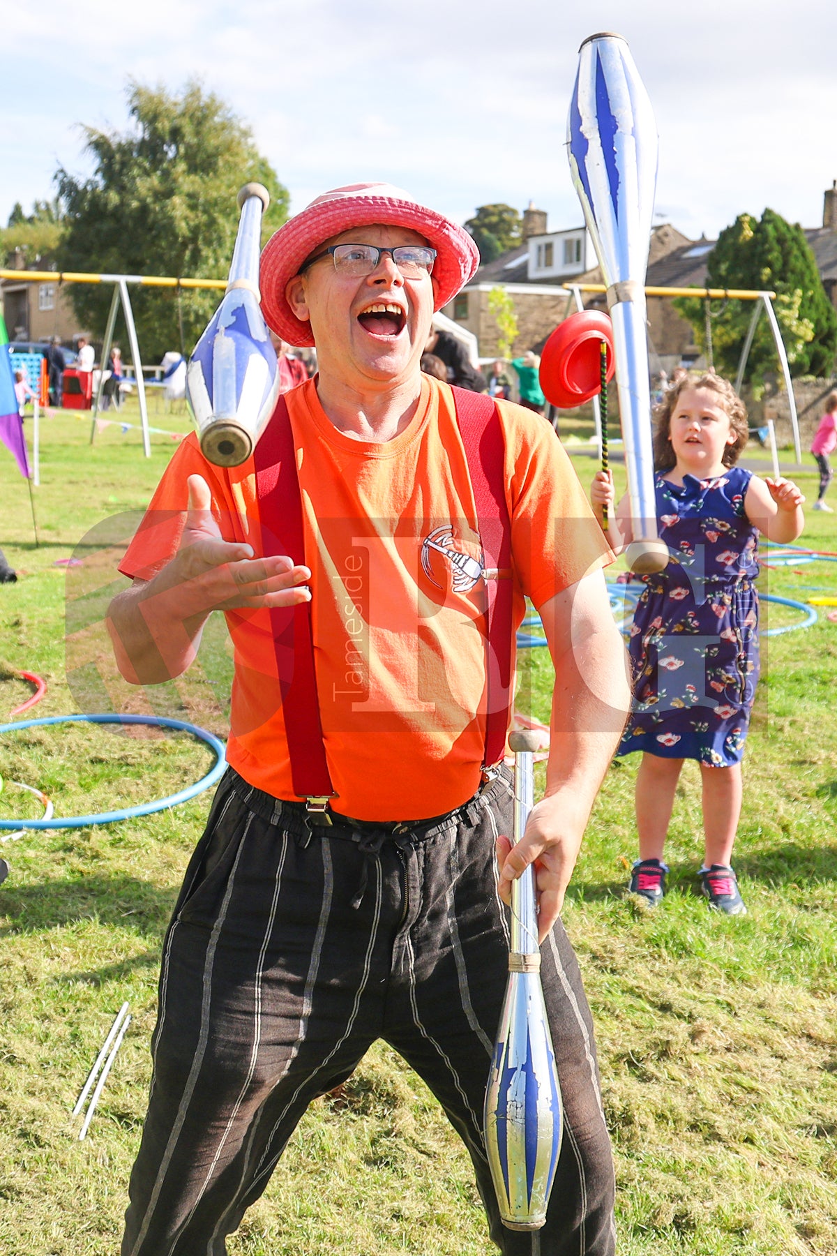 WHITFIELD WELLDRESSING COMMUNITY EVENT GLOSSOP (29).JPG