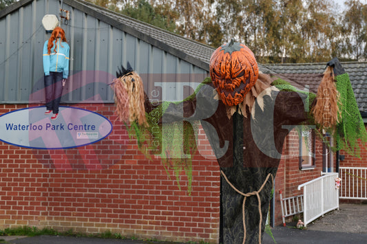 HALLOWEEN WATERLOO PARK (1).JPG