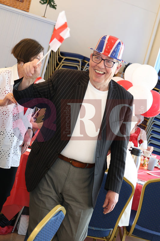 ST. GEORGES DAY GRAFTON CENTRE HYDE (127).JPG