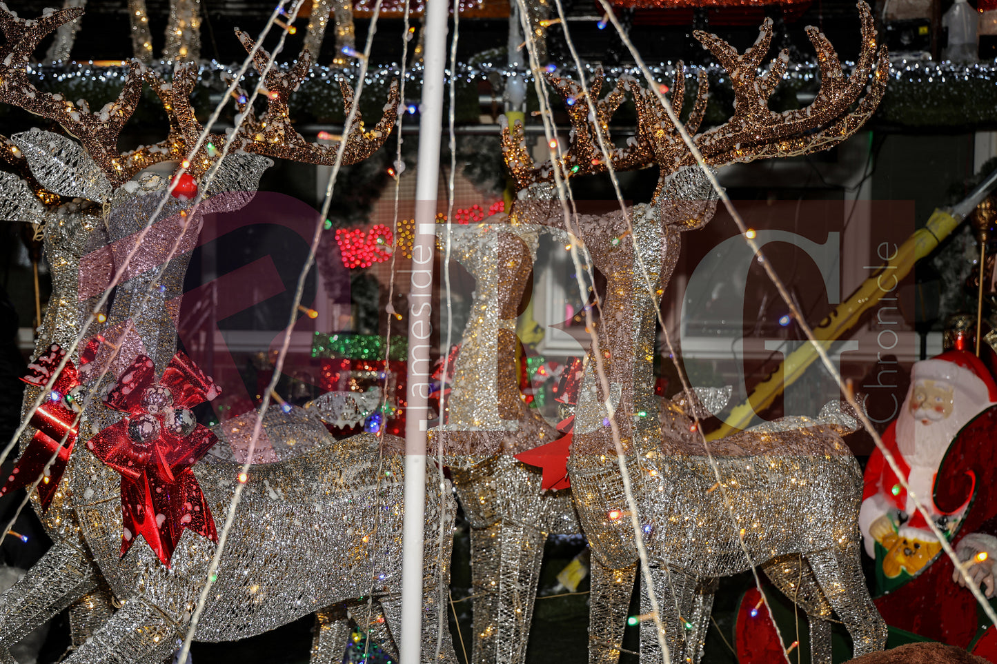 DEWSNAP LANE DUKINFIELD LIGHTS 2025 (21).JPG