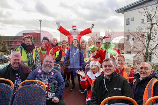 TAMESIDE HOSPITAL CHILDRENS WARD WITH SANTA 2025 (9).JPG