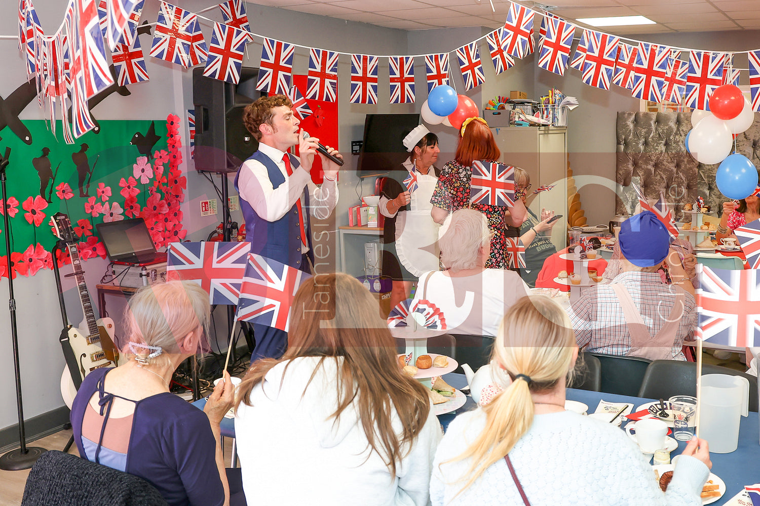 80th VE DAY GAMESLEY  (51).JPG