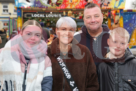 DENTON LIGHT SWITCH ON (35).JPG