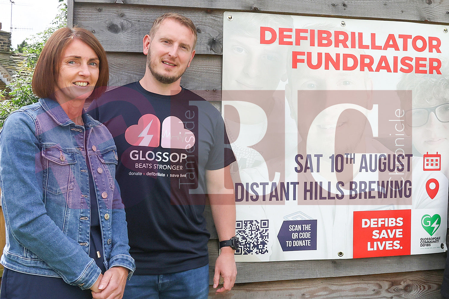 DEFIB FUNDRAISER GLOSSOP (93).JPG