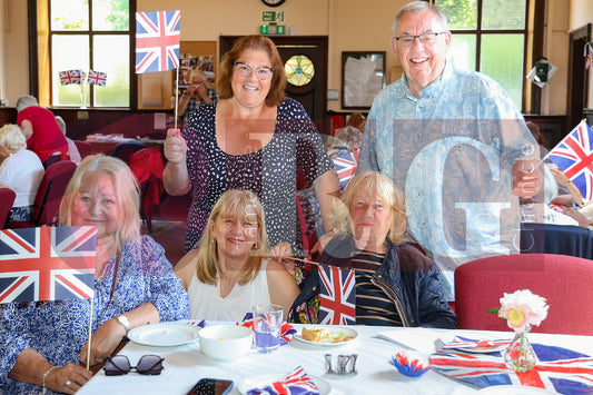 VE DAY PADFIELD CHURCH 2025 (18).JPG