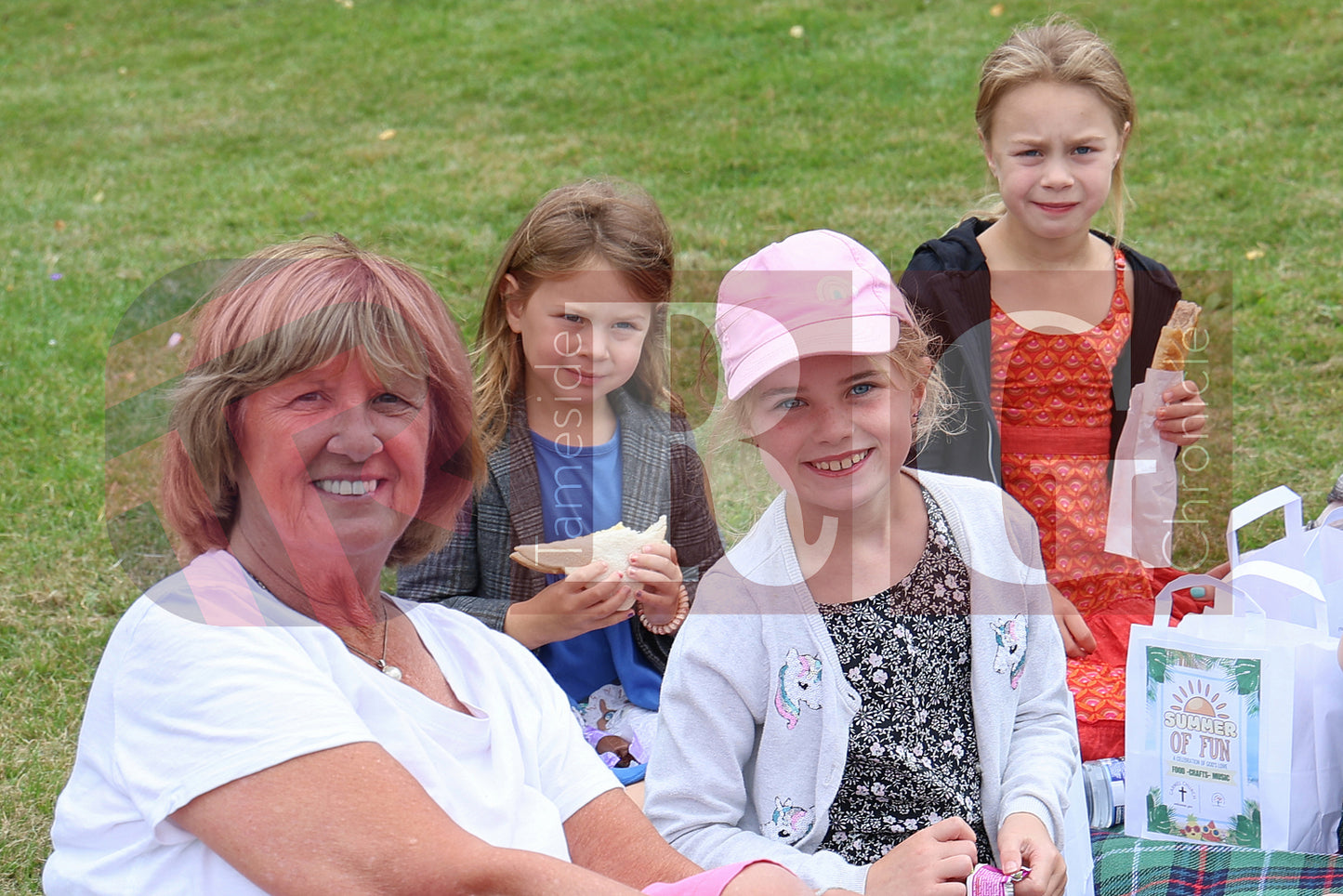HADFIELD PICNIC IN THE PARK (14).JPG