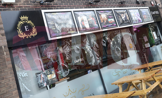 GLOSSOP CHRISTMAS SHOPS 2025 (85).jpg