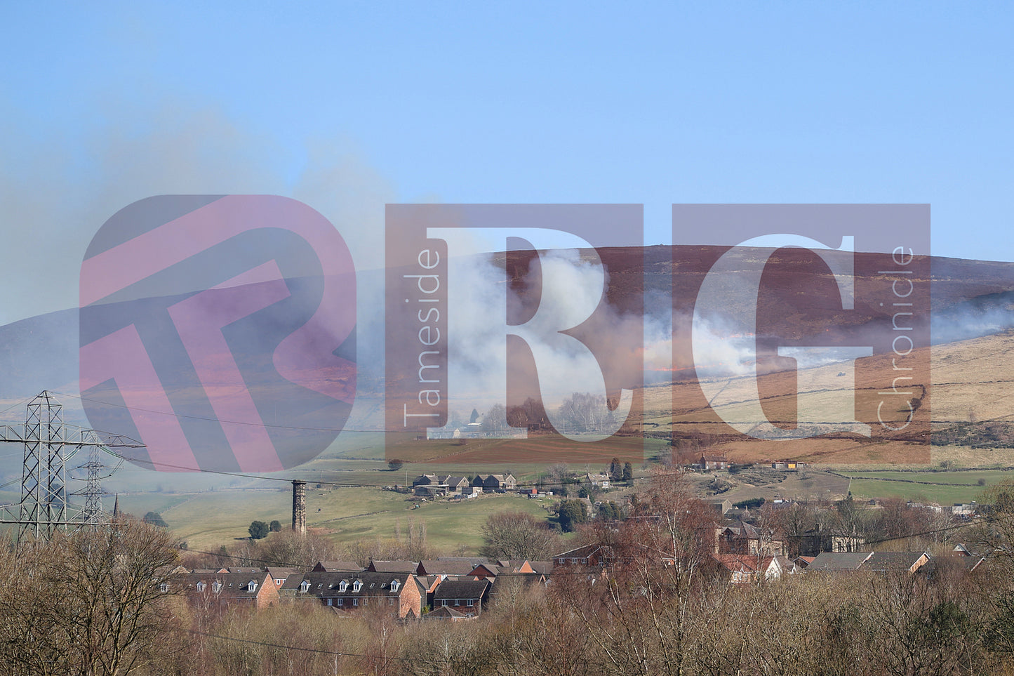 MOORLAND FIRE NEAR CARRBROOK (2).JPG