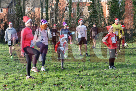 HYDE PURPLE HEART SANTA DASH  (83).JPG