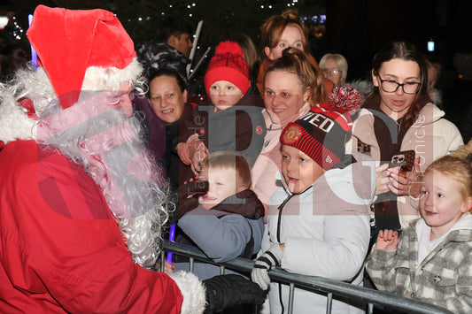 DUKINFIELD LIGHTS SWITCH ON (51).JPG