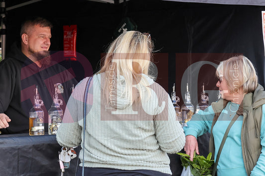 MOSSLEY FARMERS MARKET (57).JPG