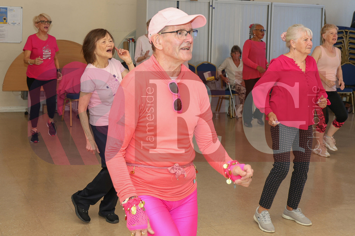 BREAST CANCER  FUNDRAISING GRAFTON CENTRE HYDE (20).JPG