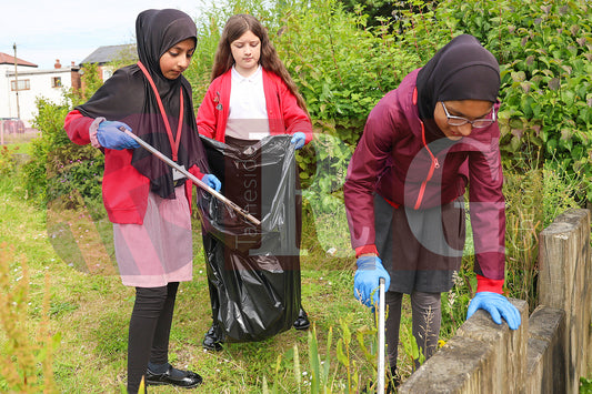 JIGSAW HOMES COMMUNITY CLEAN UP (60).JPG