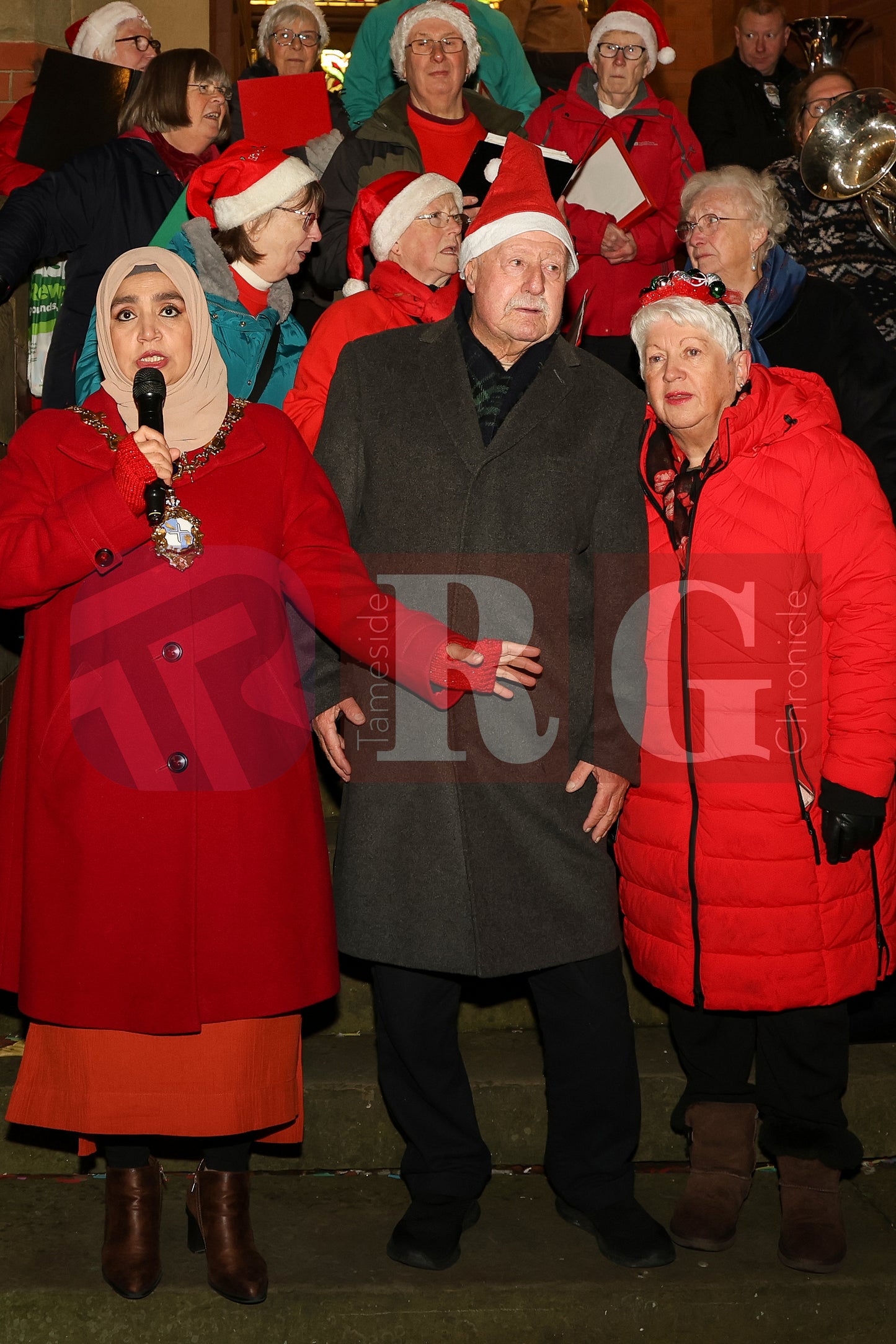DUKINFIELD LIGHTS SWITCH ON (84).JPG