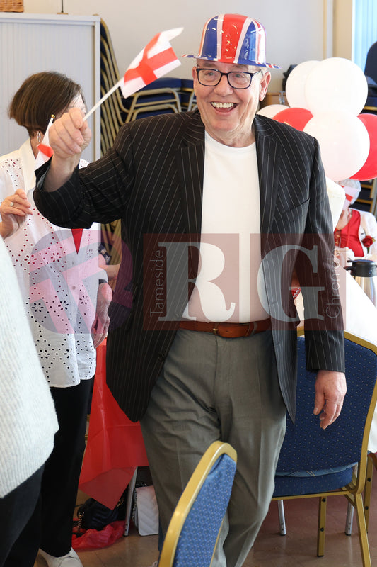 ST. GEORGES DAY GRAFTON CENTRE HYDE (126).JPG