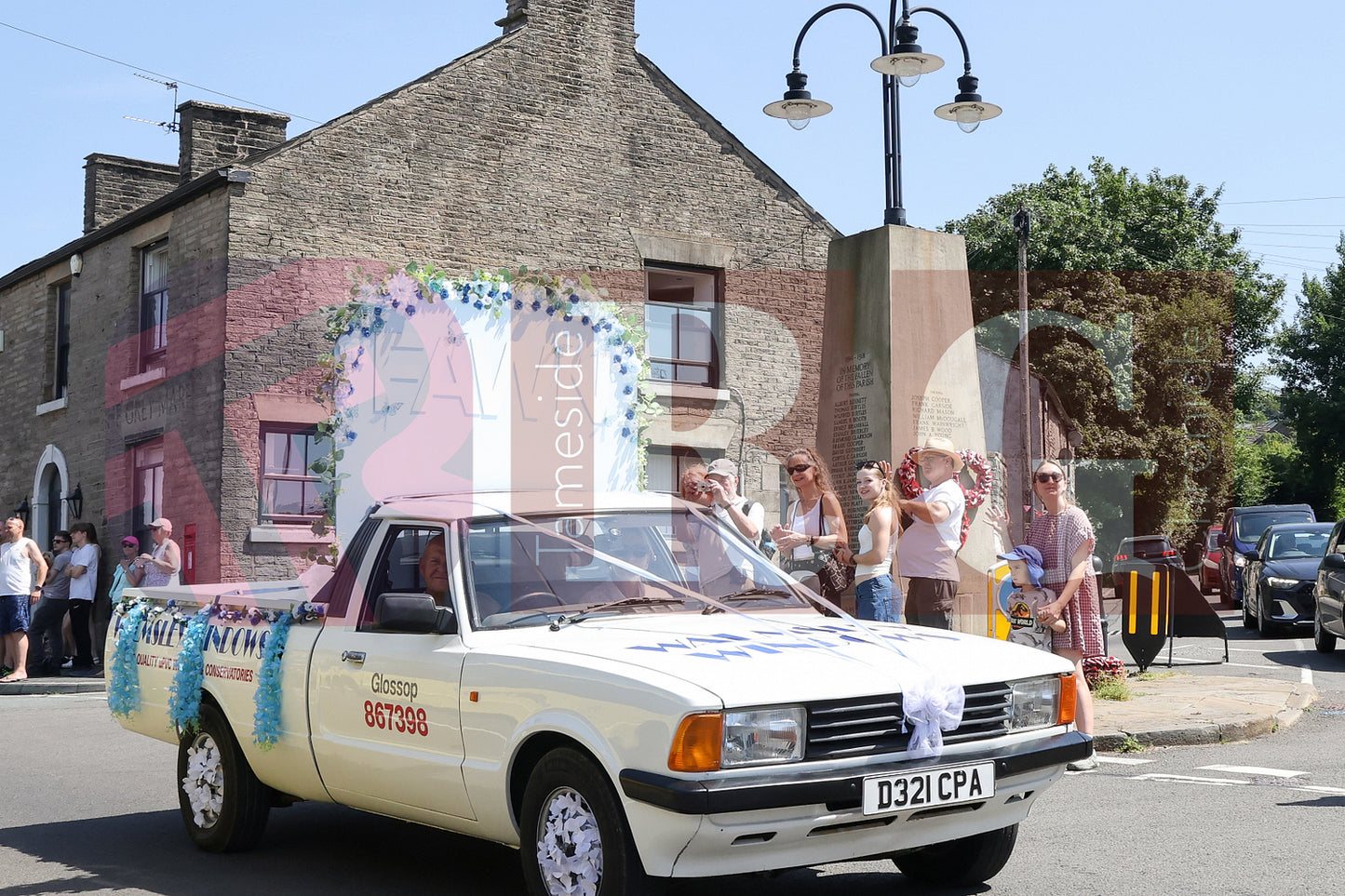 CHARLESWORTH CARNIVAL (81).JPG