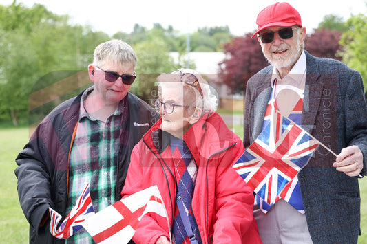 VE DAY THE COMMUNITY GARDEN DUKINFIELD (90).JPG