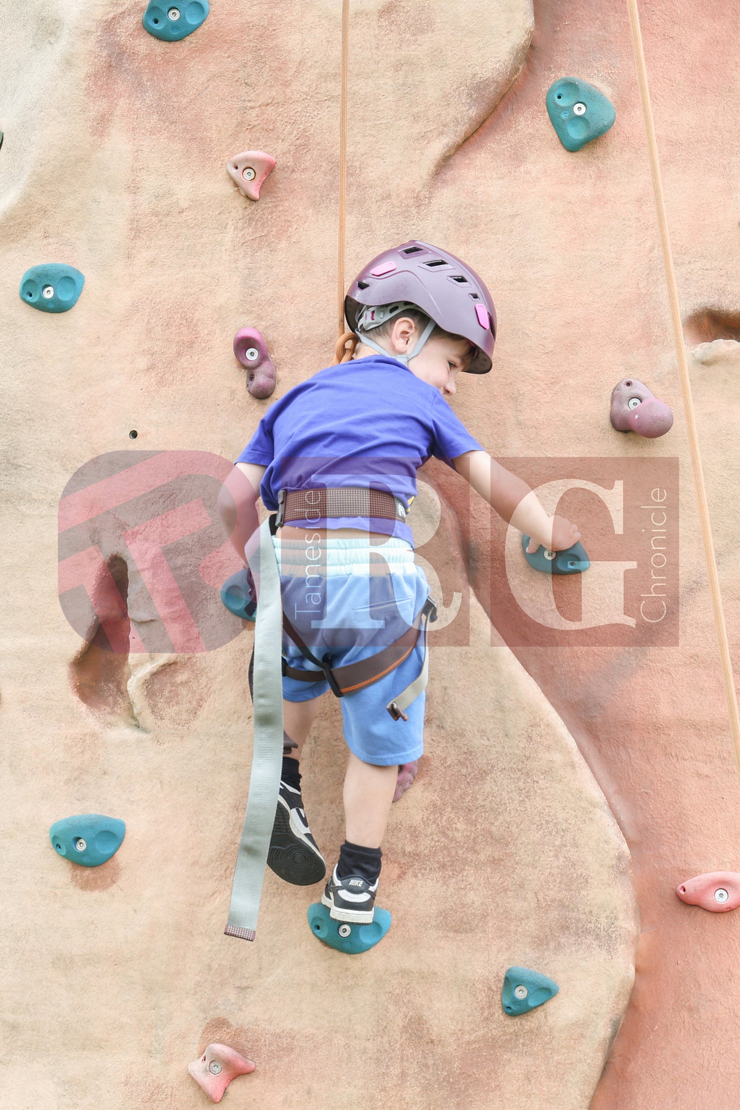 KEN WARD HATTERSLEY TAMESIDE ROCKS  2025 (32).JPG