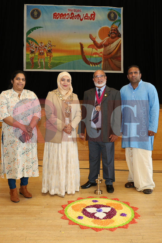ONA AVESHAM DUKINFIELD TOWN HALL 2025 (33).JPG