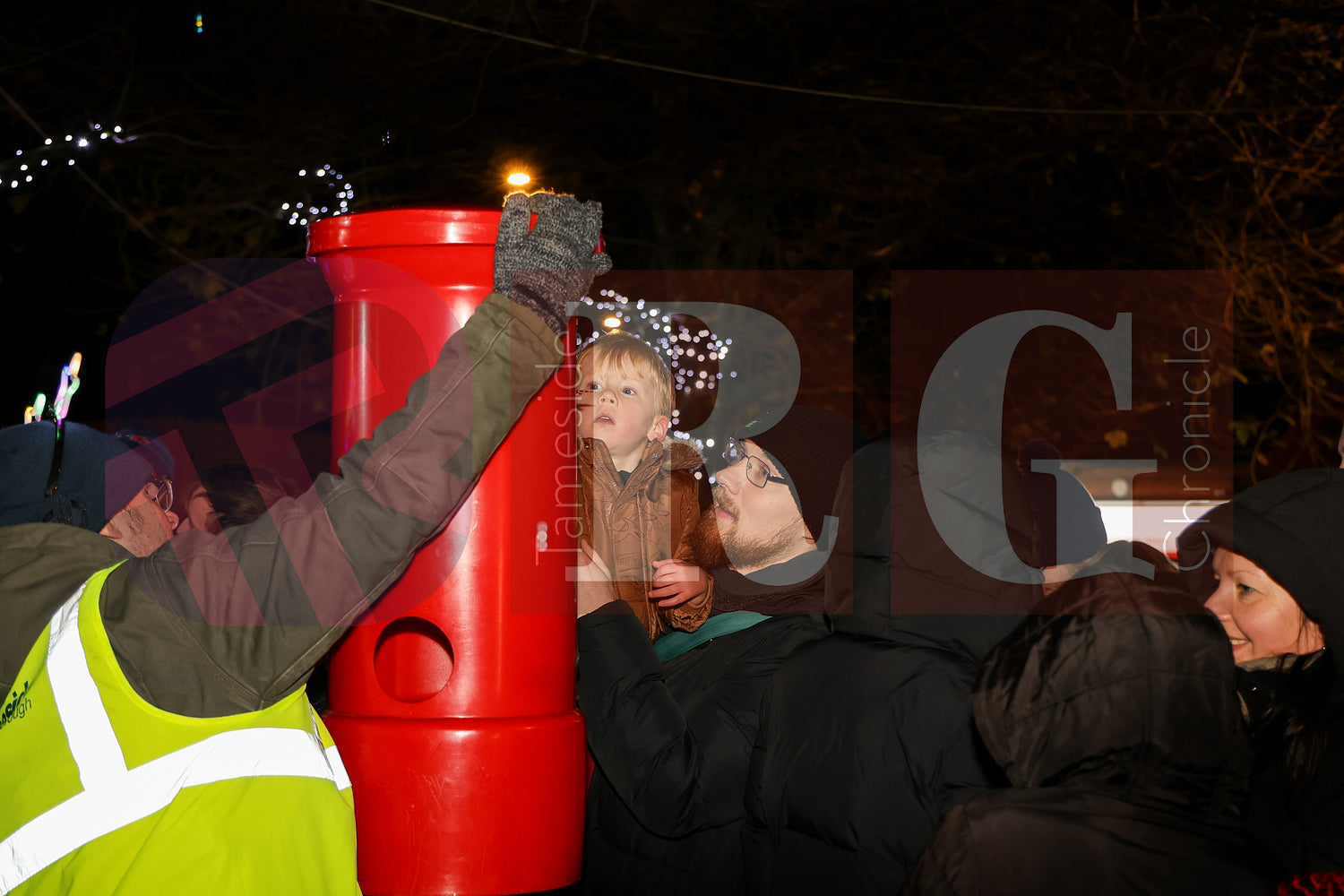 DUKINFIELD LIGHTS SWITCH ON (97).JPG