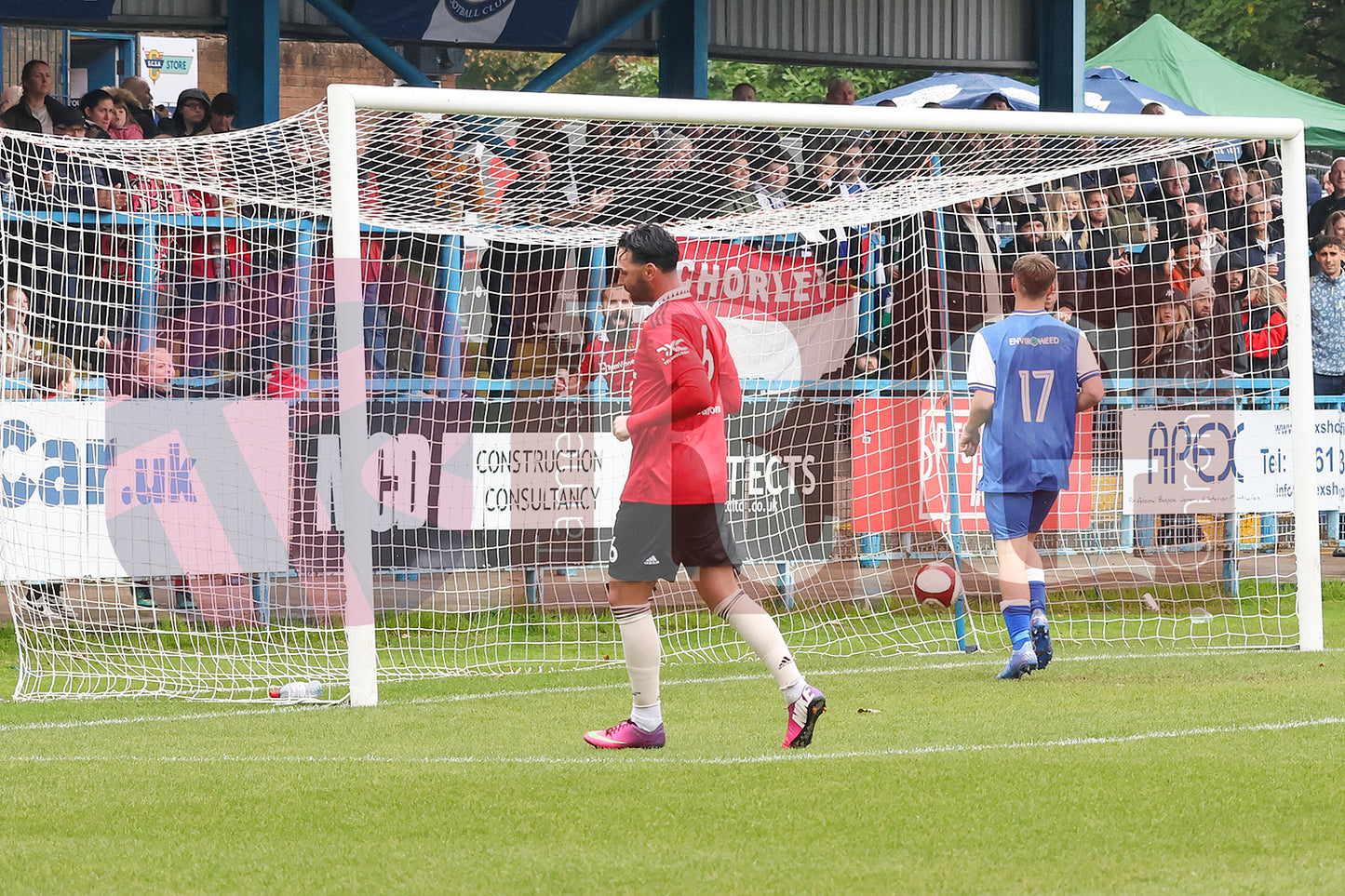 STALYBRIDGE CELTIC LEGENDS V MAN UTD LEGENDS (129).JPG