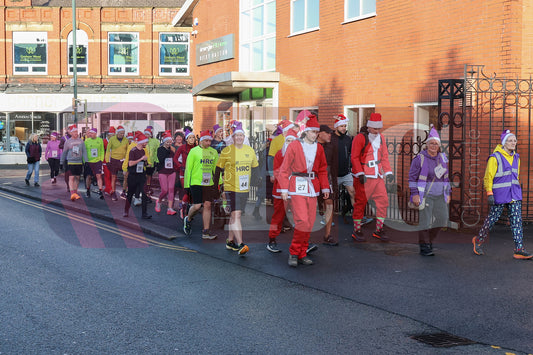 HYDE PURPLE HEART SANTA DASH  (38).JPG