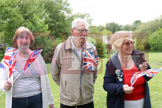 VE DAY THE COMMUNITY GARDEN DUKINFIELD (85).JPG