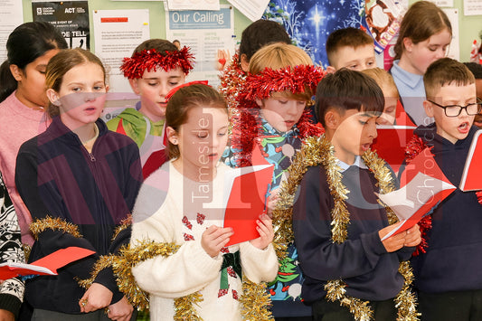ST. PETERS COMMUNITY XMAS DINNER 2025 (57).JPG
