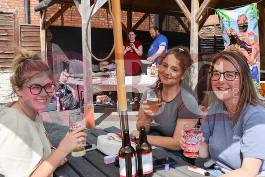 COMMY FEST COMMERCIAL DUKINFIELD (5).JPG