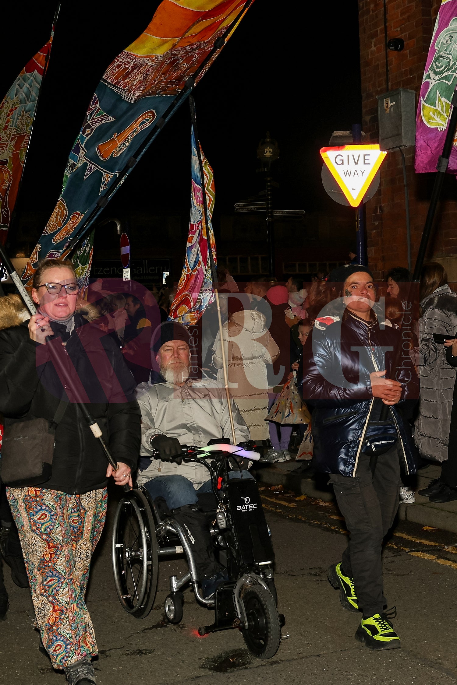 LANTERN PARADE STALYBRIDGE (83).JPG