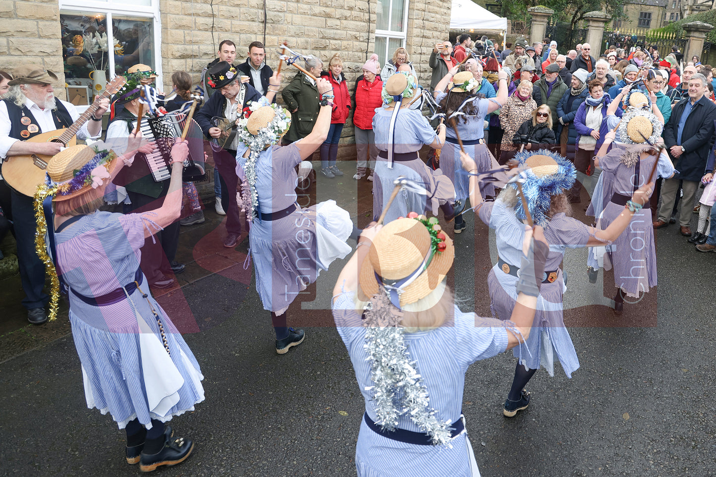 GLOSSOP CHRISTMAS MARKET 2024 (74).JPG