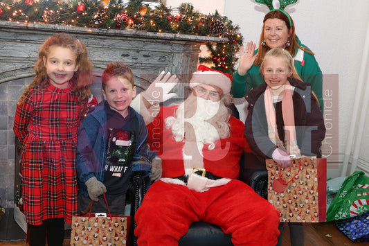 RYECROFT HALL XMAS FAIR (109).JPG