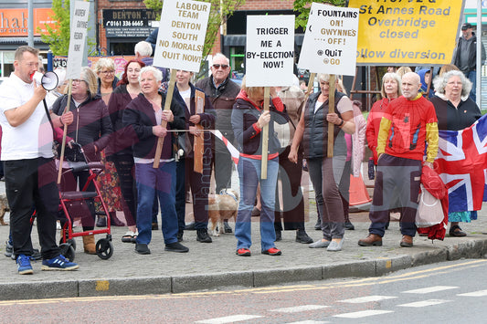 CALLING FOR MP TO GO DENTON 2025 (28).JPG