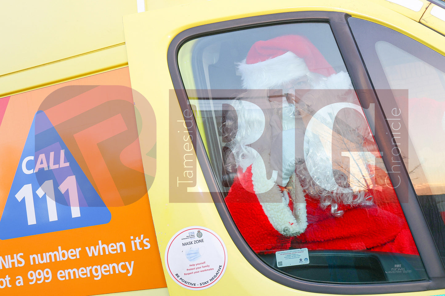 SANTA VISIT TAMESIDE CHILDRENS UNIT 2024 (92).JPG