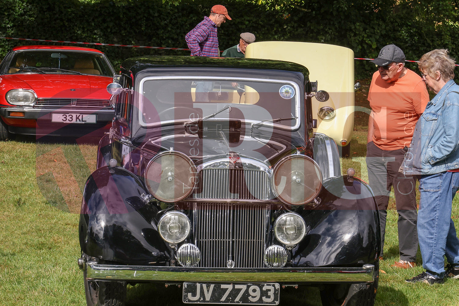 GLOSSOP CAR SHOW (46).JPG