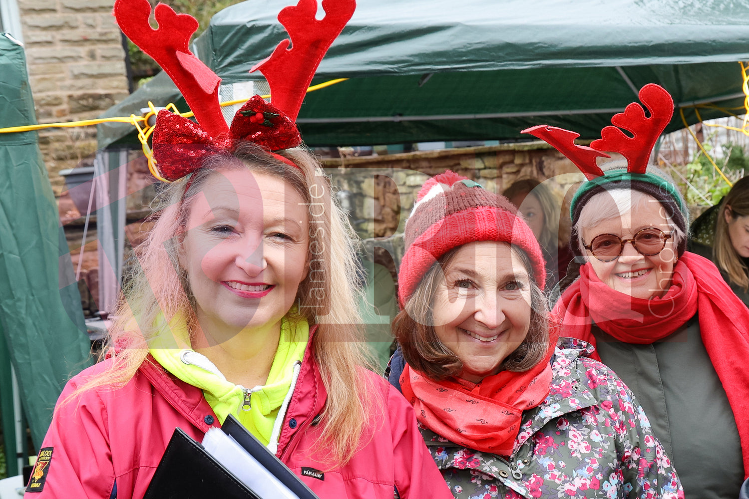 GLOSSOP XMAS  MARKET 2025 (16).JPG