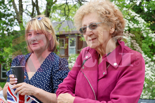 VE DAY THE COMMUNITY GARDEN DUKINFIELD (31).JPG