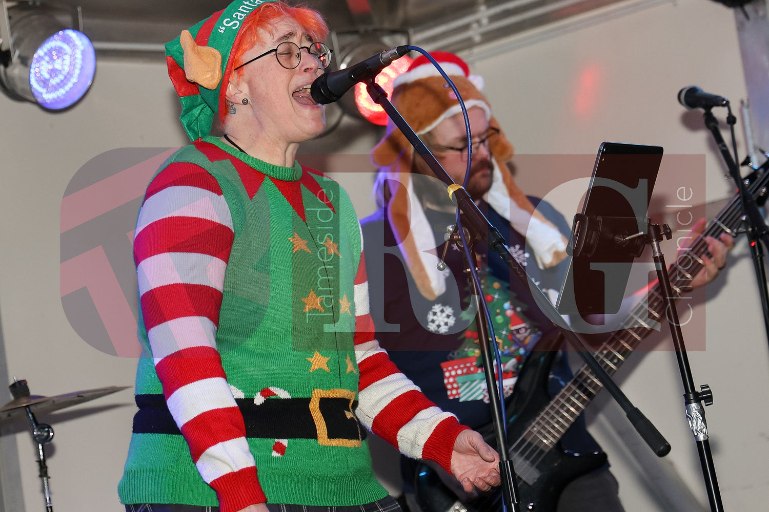 GLOSSOP LIGHT SWITCH ON 2025 (116).JPG