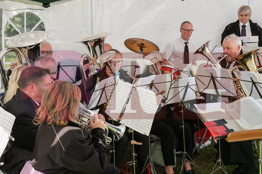 TINTWISTLE GARDENERS SHOW (1).JPG