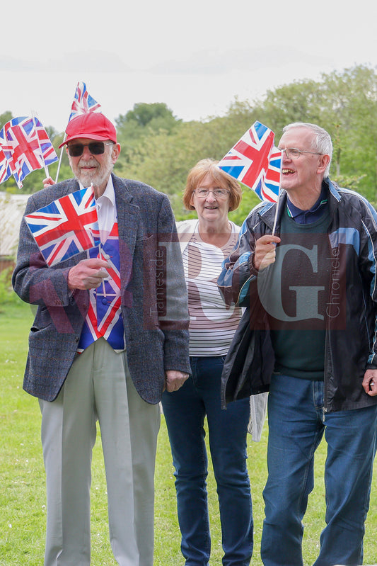 VE DAY THE COMMUNITY GARDEN DUKINFIELD (76).JPG