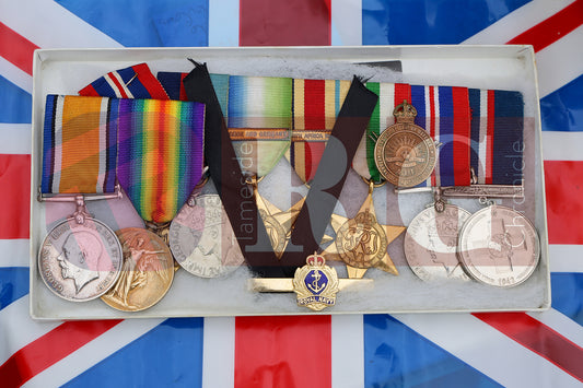 VE DAY THE COMMUNITY GARDEN DUKINFIELD (26).JPG