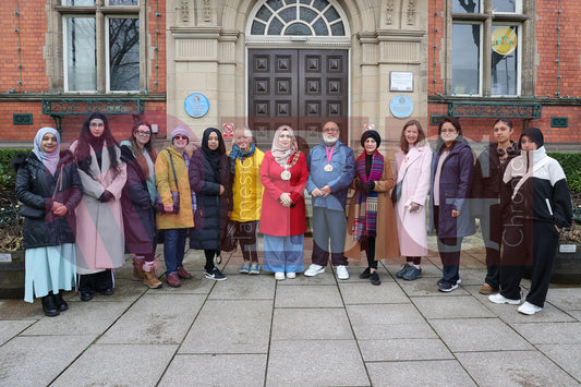 WALK WITH THE MAYOR HYDE TO DUKINFIELD (12).JPG