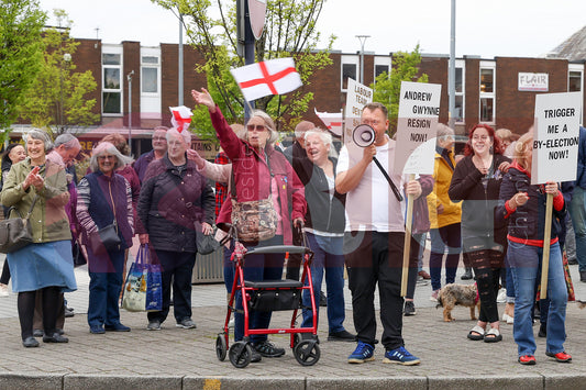 CALLING FOR MP TO GO DENTON 2025 (20).JPG